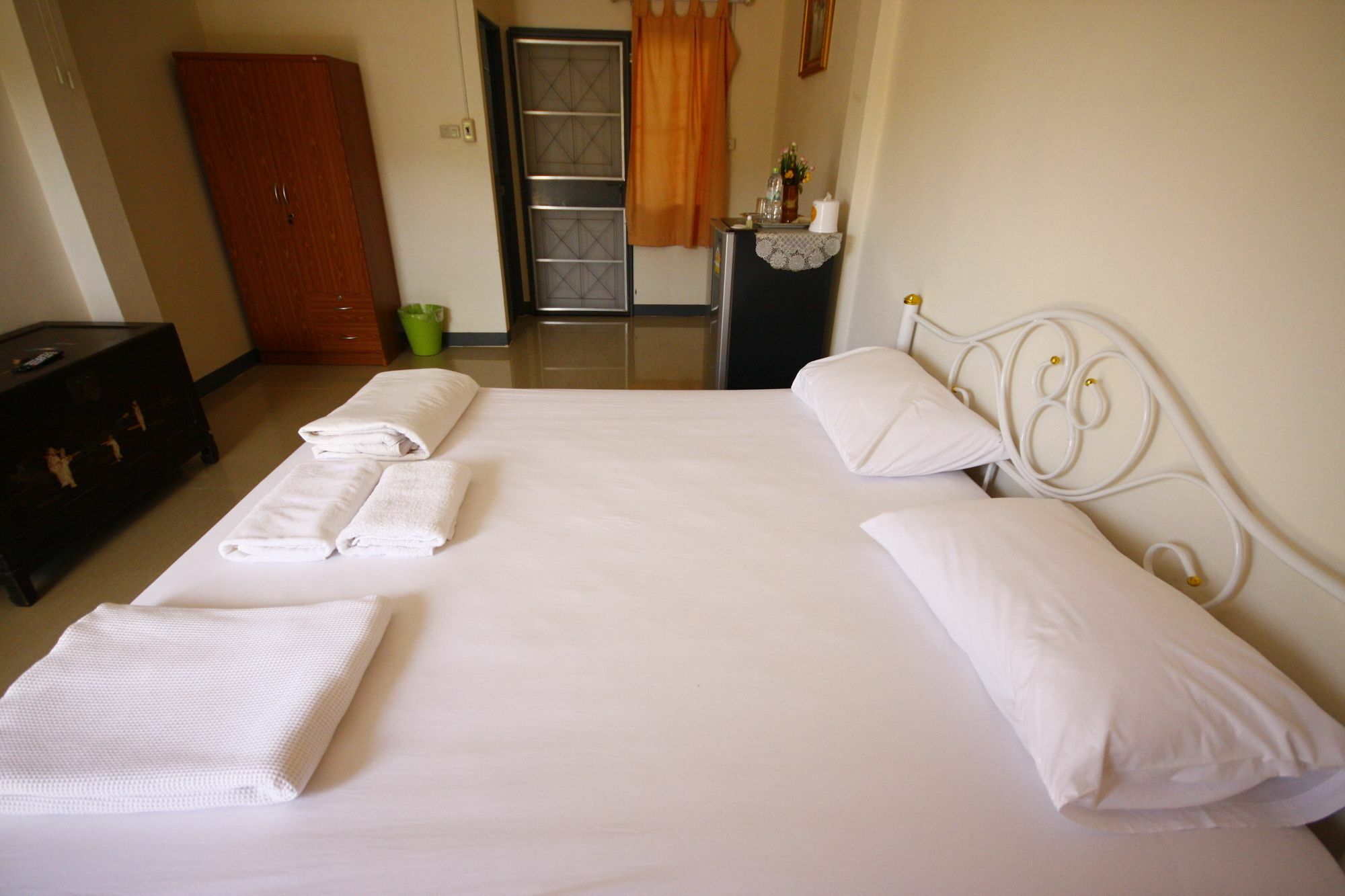 Pob Choke Residences Sattahip Bagian luar foto